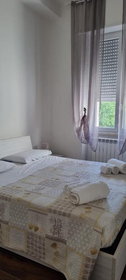 Апартаменти Casa Vacanze "Albachiara" Бриндізі Екстер'єр фото